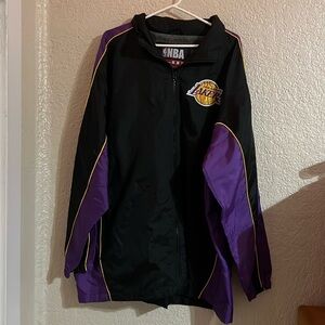 NBA X Carl Banks vtg Lakers windbreaker jacket w/ hidden hood in collar size XL